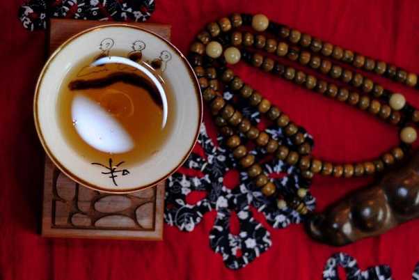 禅茶——指寺院僧人种植、采制、饮用的茶